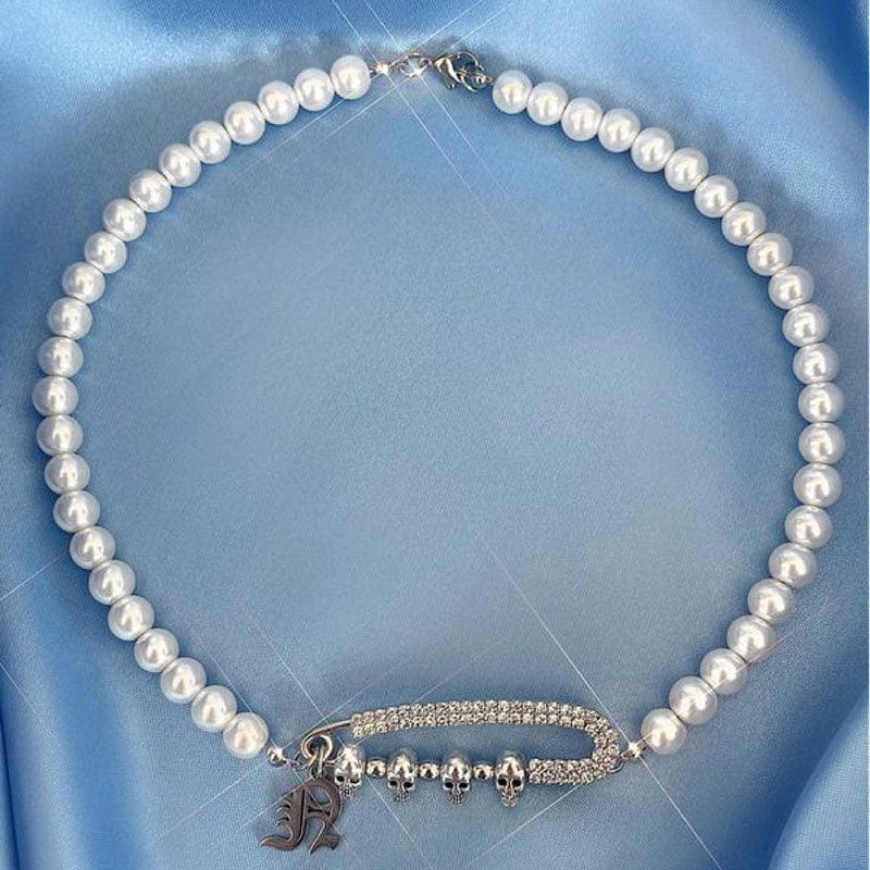 Iced Up London Iced Skull Pearl Choker