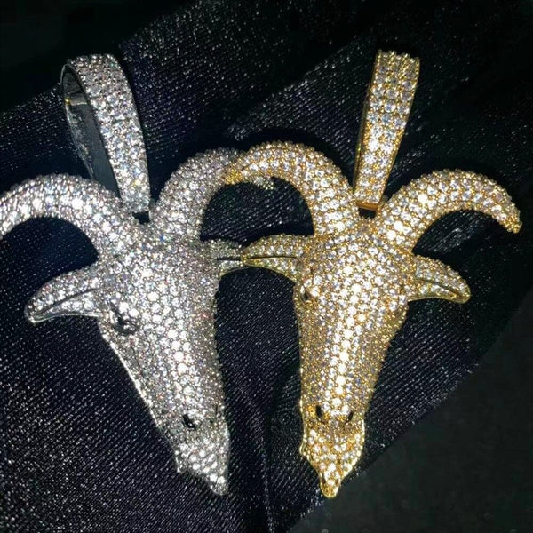 Iced Up London VVS Diamond Pendant <br> Goat Head <br> (18K Gold)